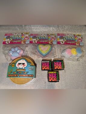 1 NeeDoh  Ball, 1 Omg Mystery Dumpling & 1 Orb Curiosities Sugar Pops